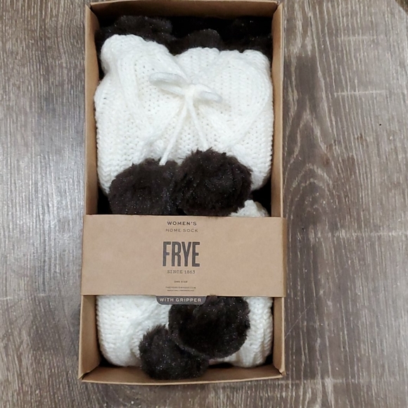 Frye Accessories - Frye house socks sherpa lined New in Box